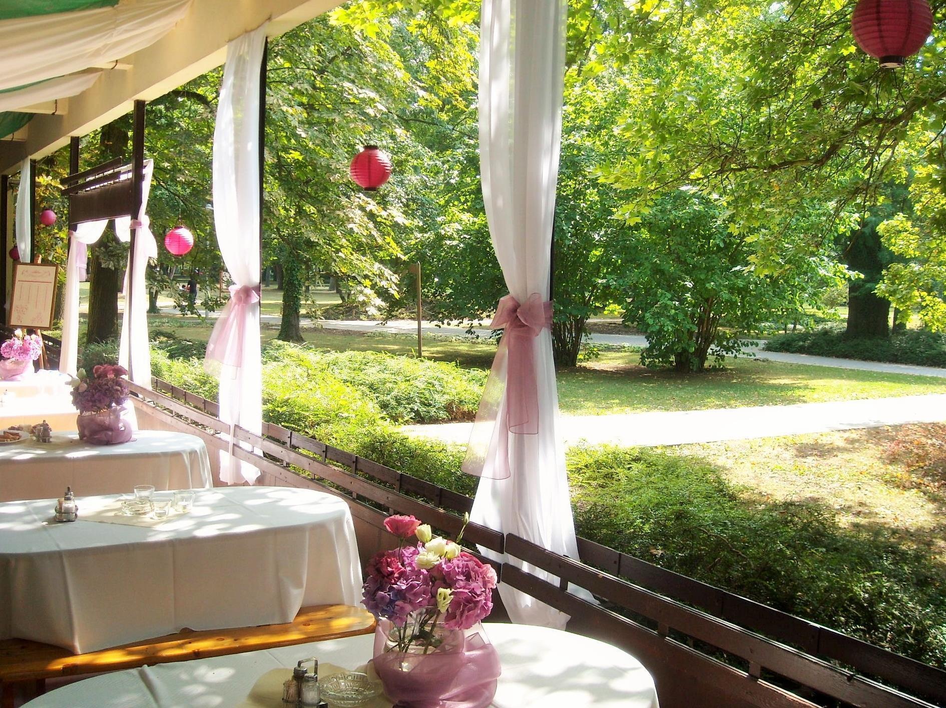 Park Hotel Gyula Eksteriør bilde