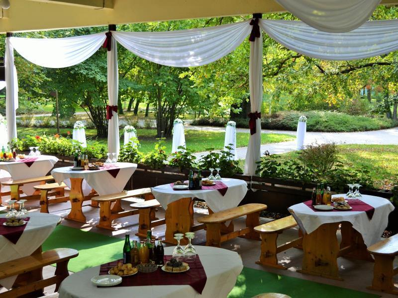 Park Hotel Gyula Eksteriør bilde