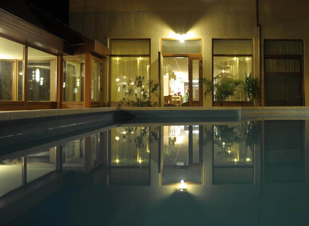 Park Hotel Gyula Eksteriør bilde